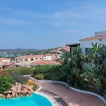 Il Giardino Degli Oleandri 아파트호텔 리시아 디 바카