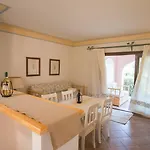 Il Giardino Degli Oleandri 4* 리시아 디 바카