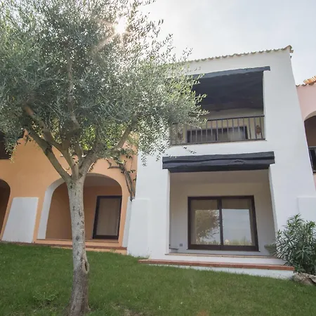 Il Giardino Degli Oleandri Lägenhetshotell