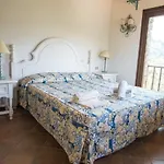 מלון דירות Il Giardino Degli Oleandri 4*