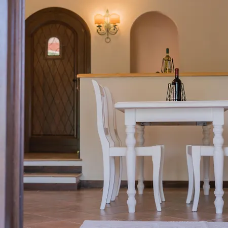 Aparthotel Il Giardino Degli Oleandri 2*