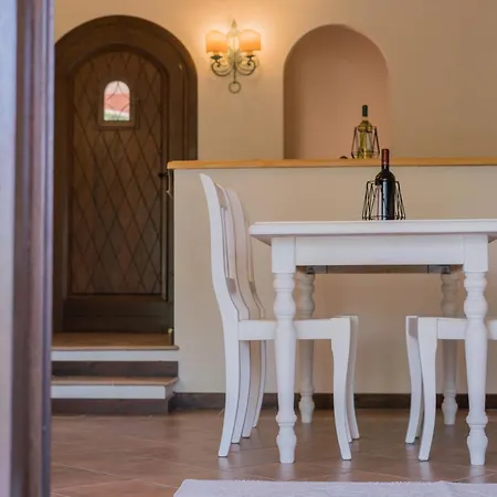 شقة فندقية Il Giardino Degli Oleandri 4*