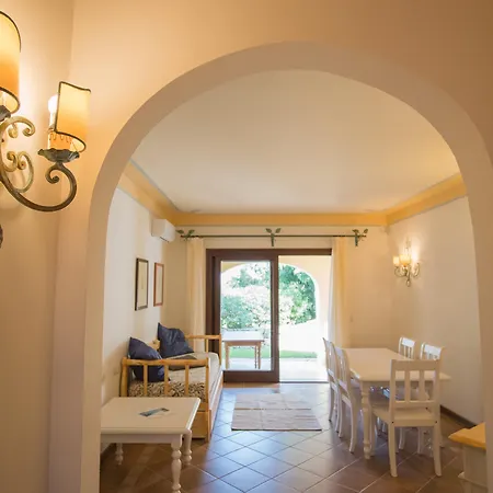 Aparthotel Il Giardino Degli Oleandri Liscia di Vacca