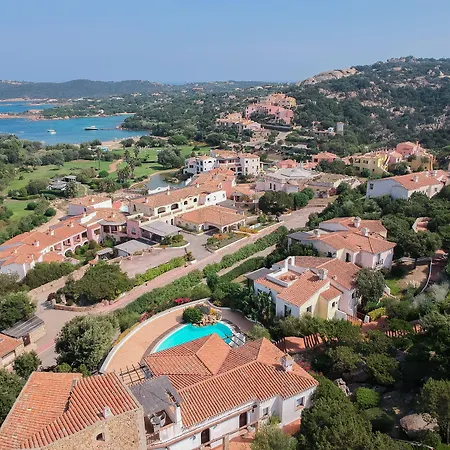 Hotel apartamentowy Il Giardino Degli Oleandri Liscia di Vacca