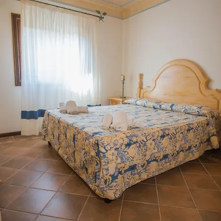 Ξενοδοχείο με διαμερίσματα Il Giardino Degli Oleandri