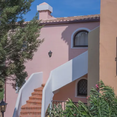 شقة فندقية Il Giardino Degli Oleandri 4*