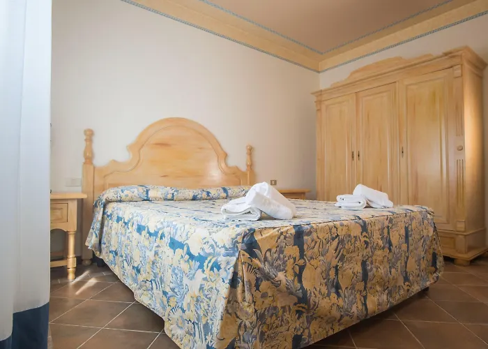 Apart-hotel Il Giardino Degli Oleandri 4*