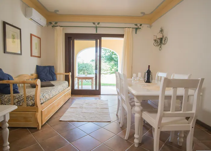 Apart-hotel Il Giardino Degli Oleandri 4*